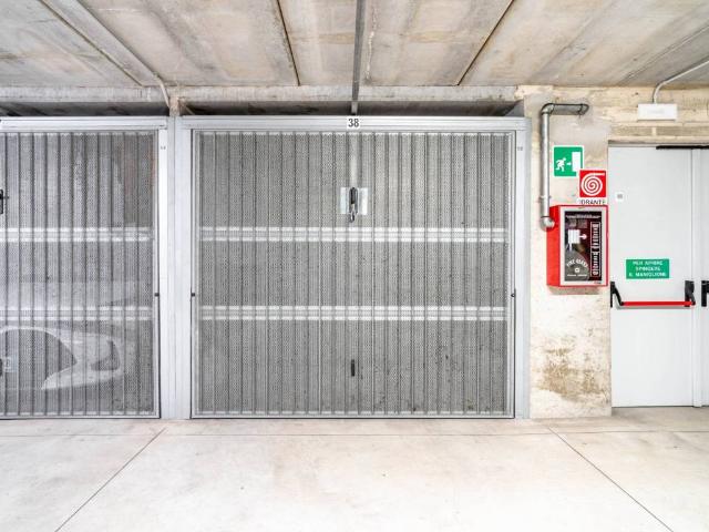 Box in vendita a Buenos Aires - Venezia, Milano