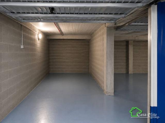 Box in vendita a Municipio 5, Milano