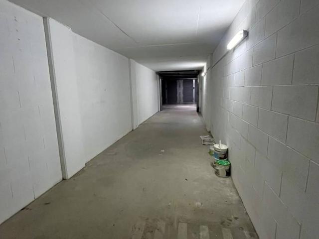 Box in vendita a Mecenate, Milano