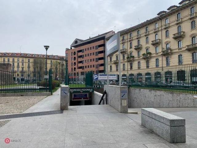 Box in vendita a Porta Romana, Milano