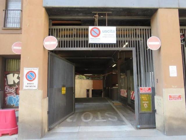 Box in vendita a Municipio 1, Milano