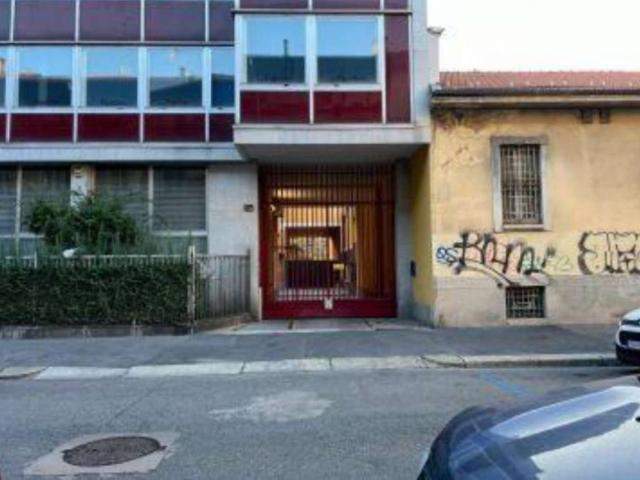 Box in vendita a Municipio 9, Milano