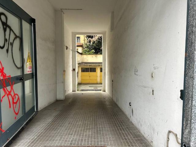 Box in vendita a Municipio 8 di Milano, Milano