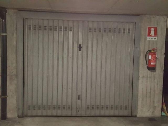Box in vendita a Municipio 9, Milano