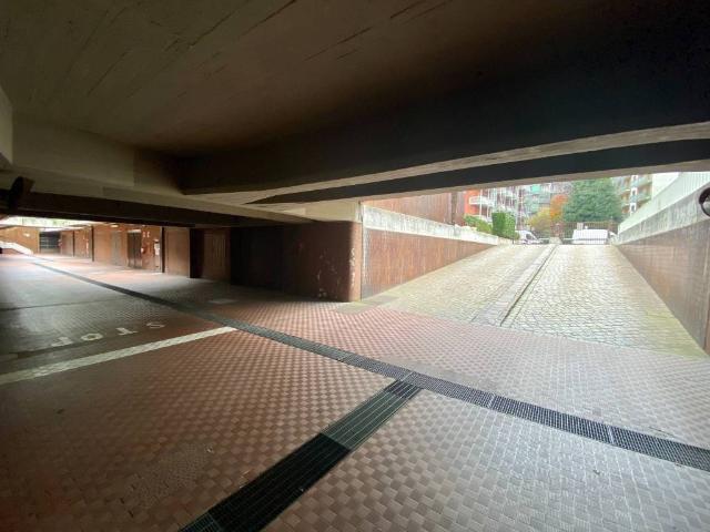 Box in vendita a Municipio 2, Milano