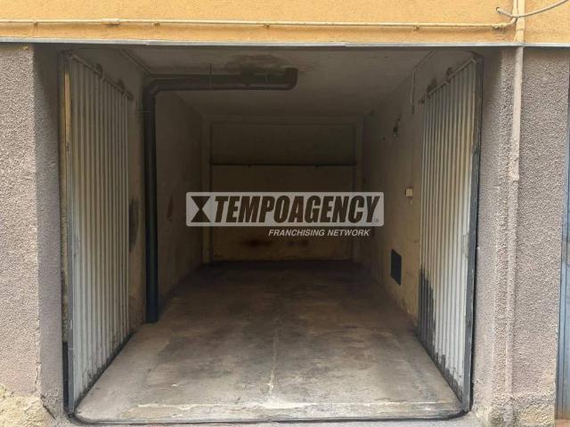 Box in vendita a Città Studi, Milano