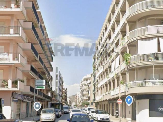 Box in vendita a Milazzo, Sicilia
