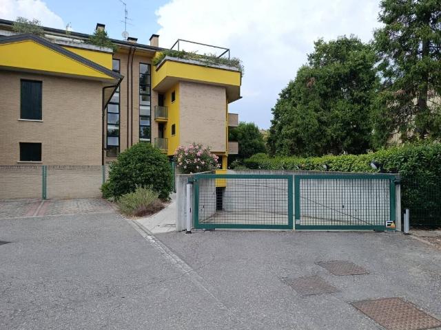 Box in vendita a Unione Comuni Modenesi Area Nord, Mirandola