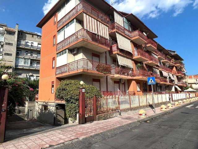 Box in vendita a Milicia, Misterbianco