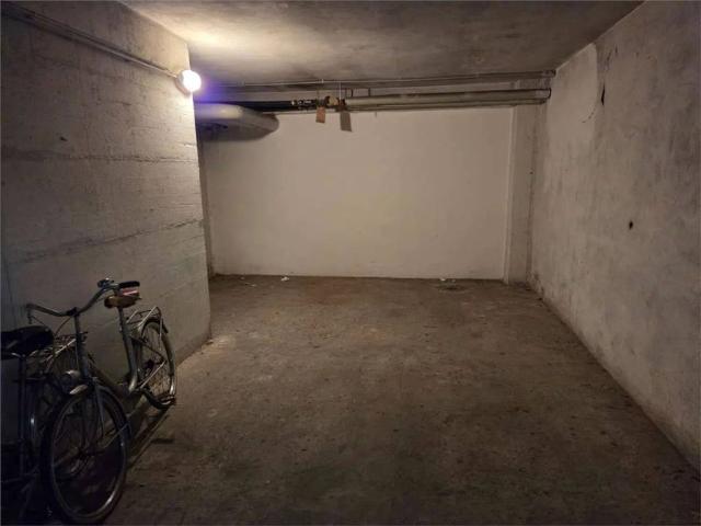 Box in vendita a San Faustino-Madonnina-Quattroville, Modena