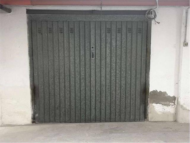 Box in vendita a San Faustino-Madonnina-Quattroville, Modena