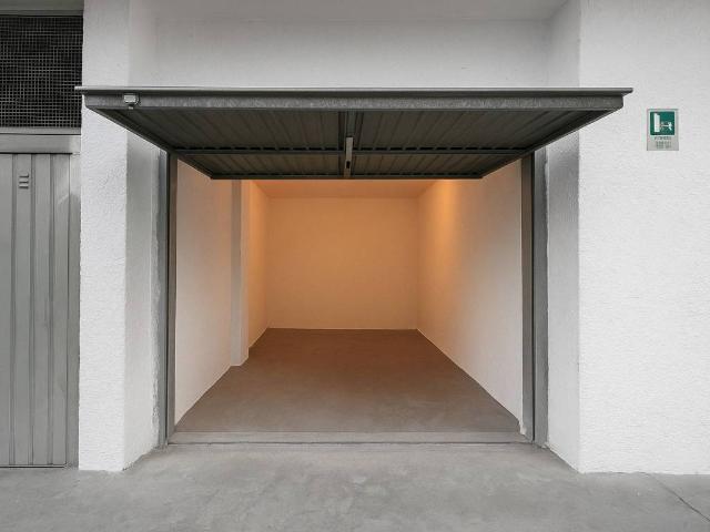 Box in vendita a San Faustino-Madonnina-Quattroville, Modena