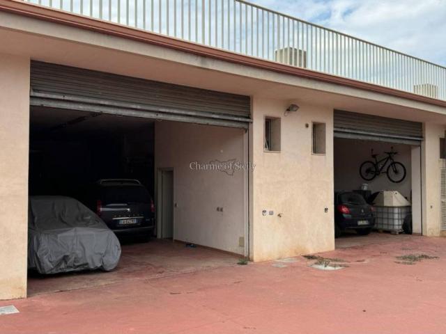 Box in vendita a Marina Di Modica, Sicilia