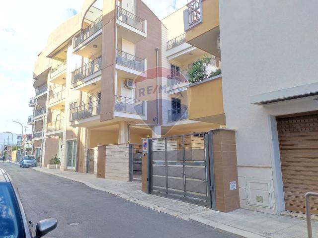 Box in vendita a Modugno, Bari