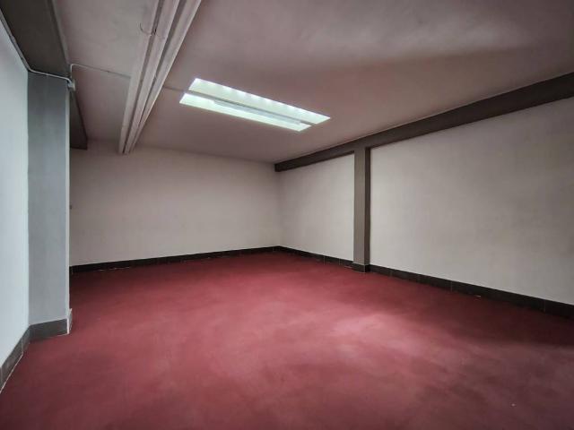 Box in vendita a Molfetta, Bari