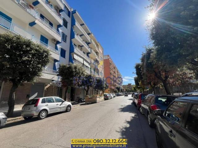 Box in vendita a Villaggio Belgiovine, Molfetta