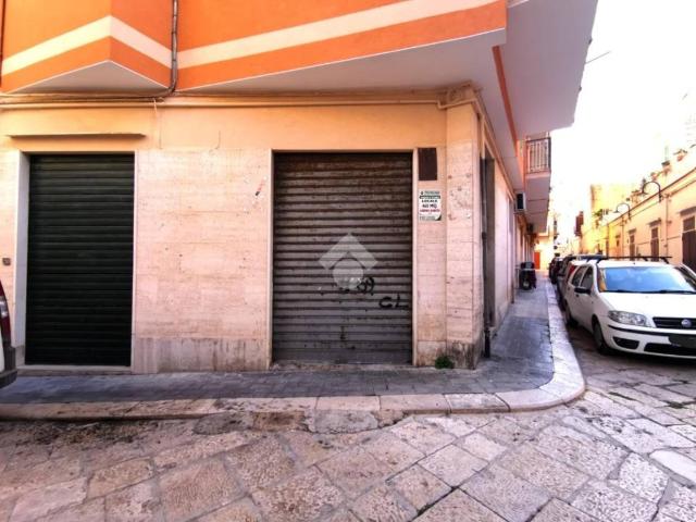 Box in vendita a Puglia, Bari