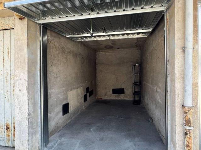 Box in vendita a Piemonte, Torino