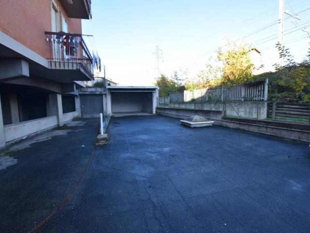 Box in vendita a Borgo Aragno, Piemonte