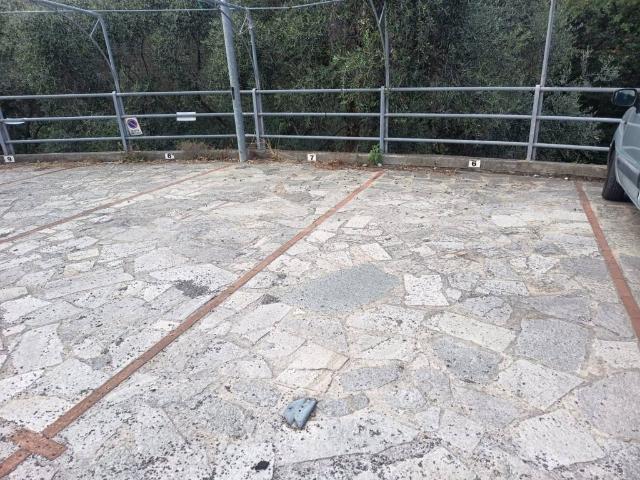 Box in vendita a Lambrusca, Moneglia