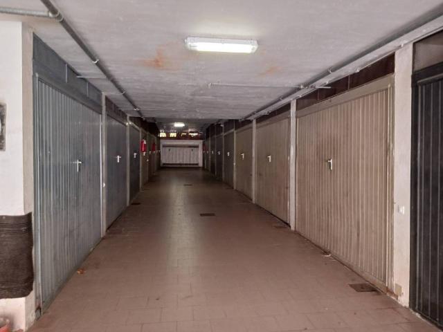 Box in vendita a Moneglia, Liguria
