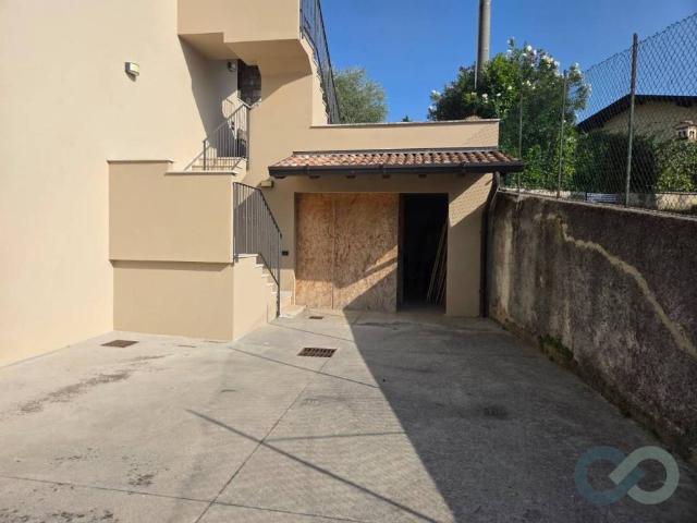 Box in vendita a Monte Tapino, Moniga Del Garda