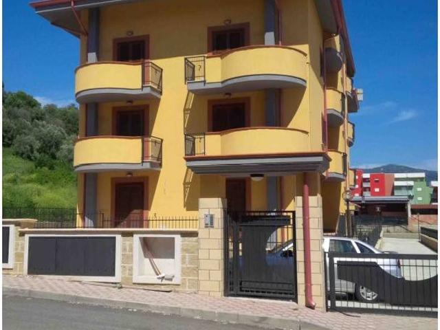 Box in vendita a Sèttimo, Calabria