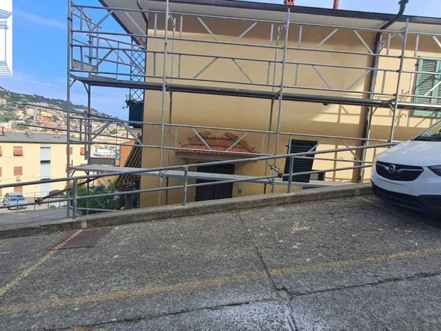 Box in vendita a Porto Santo Stefano, Grosseto