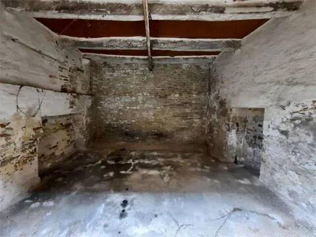 Box in vendita a Marche, Fermo