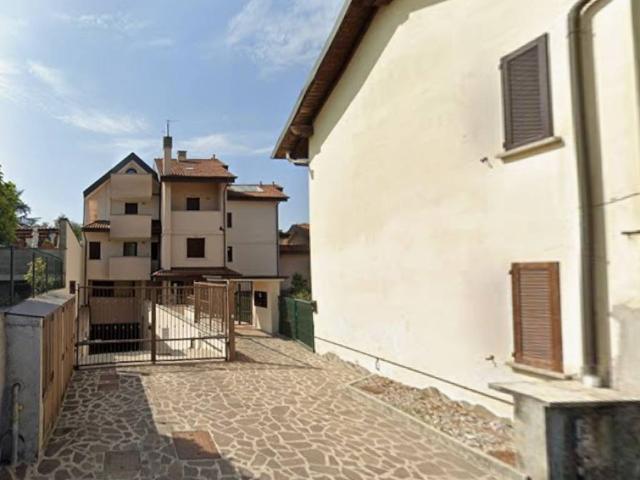 Box in vendita a Lissone, Lombardia