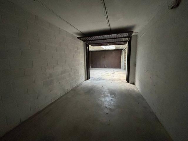 Box in vendita a Regina Pacis, Monza