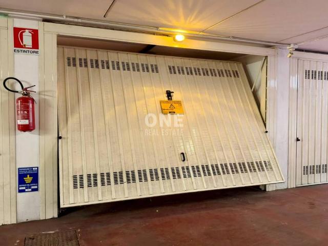 Box in vendita a San Giuseppe, Monza