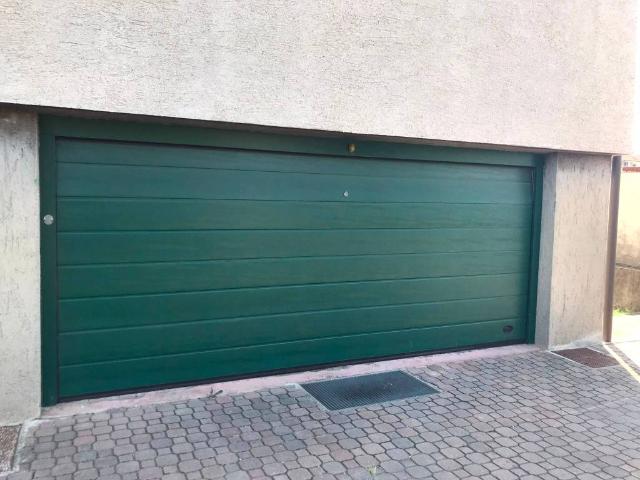 Box in vendita a Buonarroti, Monza