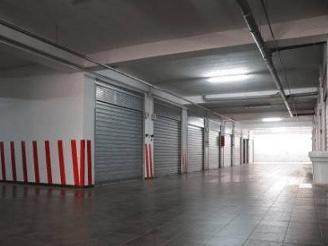 Box in vendita a Triante, Monza