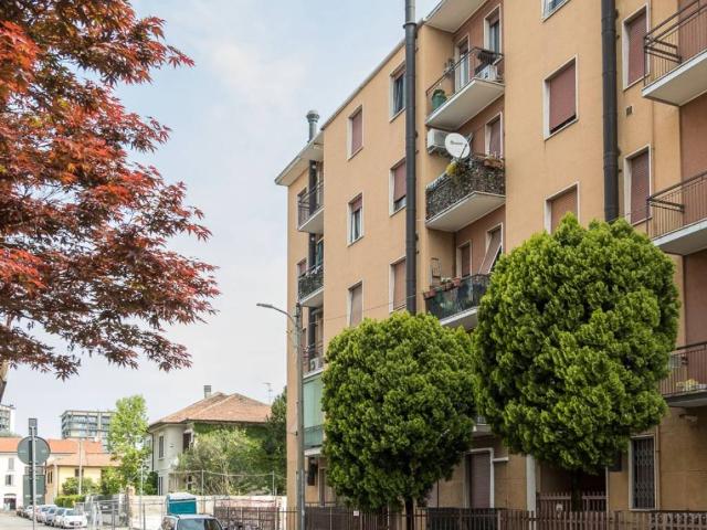 Box in vendita a Regina Pacis, Monza
