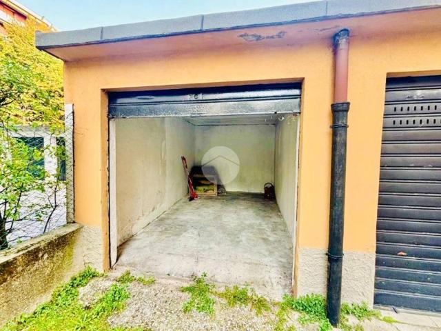 Box in vendita a Sobborghi, Monza