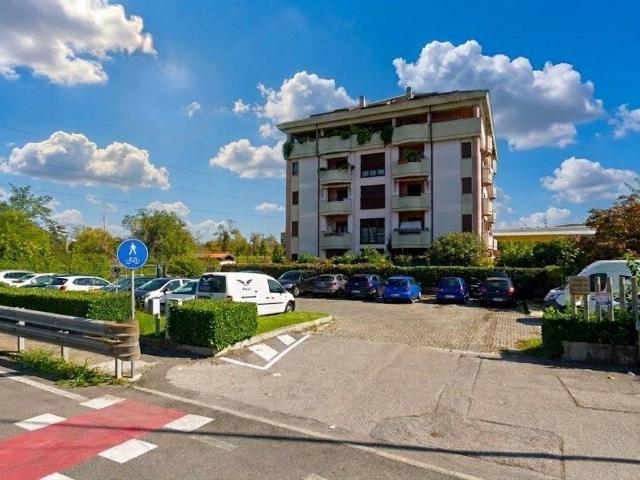 Box in vendita a Sant'Alessandro, Monza