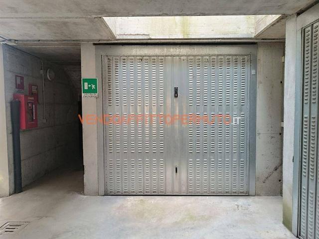 Box in vendita a Mornico Al Serio, Lombardia