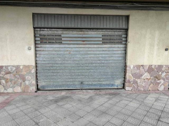 Box in vendita a Motta Sant'anastasia, Sicilia