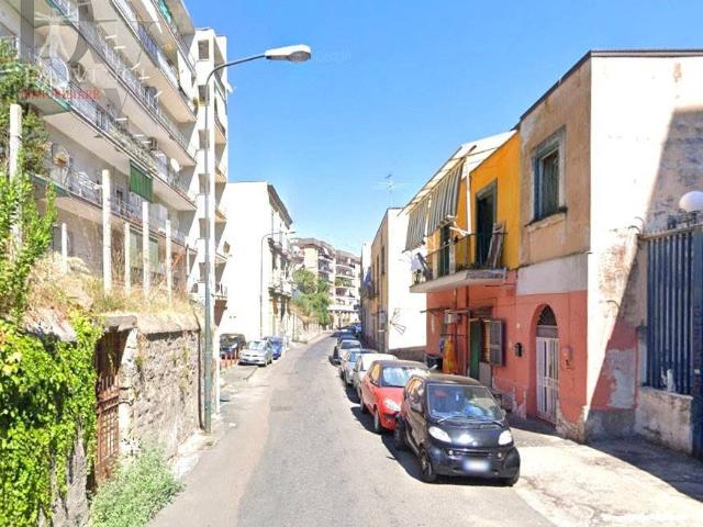 Box in vendita a Camaldoli, Campania