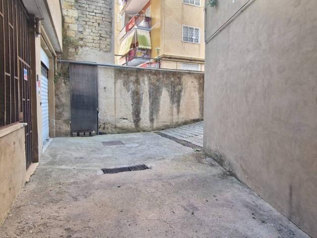 Box in vendita a Municipalità 5, Campania