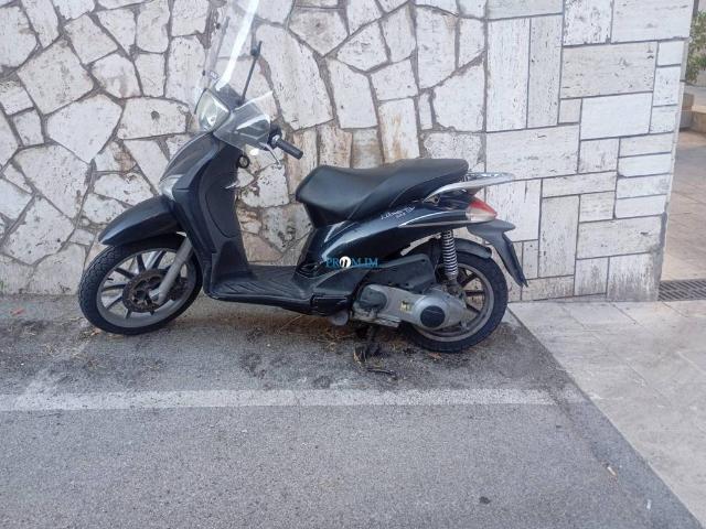 Box in vendita a Napoli