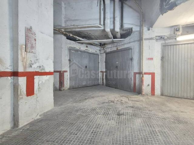 Box in vendita a Municipalità 7, Campania