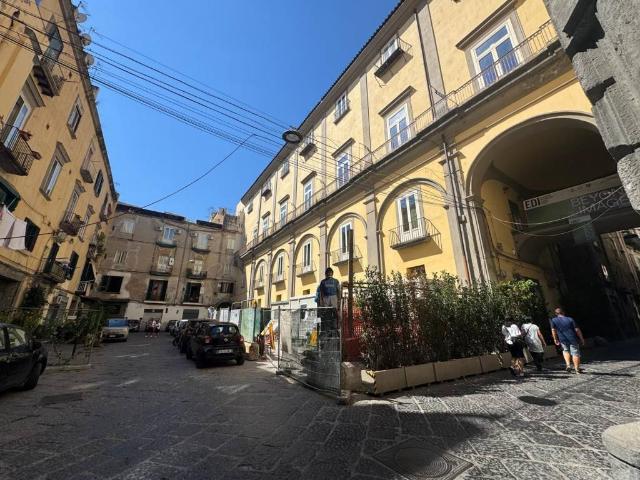 Box in vendita a Municipalità 4, Campania