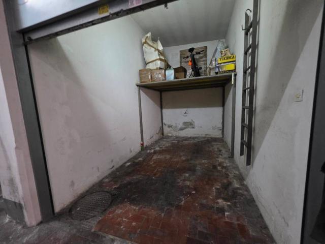Box in vendita a Santa Croce, Campania