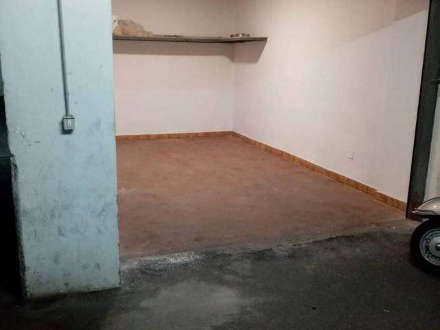 Box in vendita a Napoli