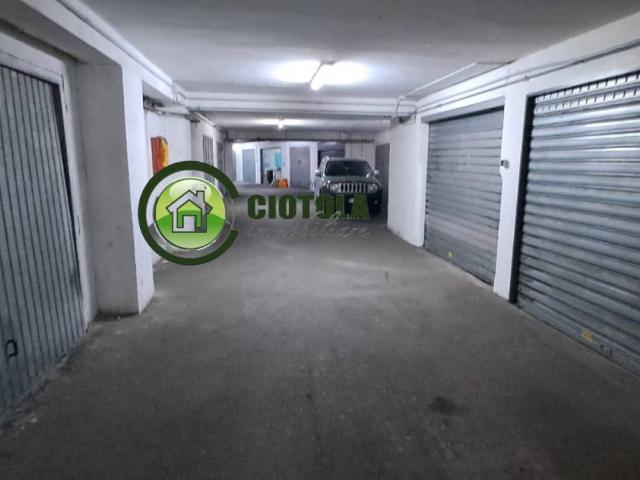 Box in vendita a Municipalità 9, Campania