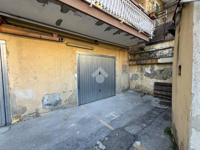 Box in vendita a Pianura, Napoli