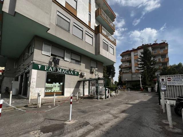 Box in vendita a Napoli