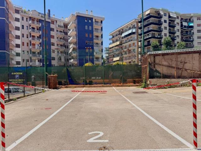 Box in vendita a Municipalità 5, Campania